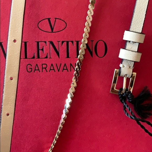 💎SOLD💎Rare Valentino Garavani Belt - Picture 8 of 15